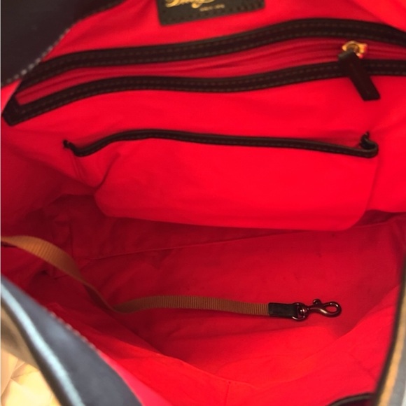 COPY - NWOT DOONEY, absolutely gorgeous - Picture 4 of 8